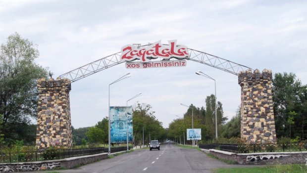 Zaqatalada avtomobildən 75 yaşlı kişinin meyiti tapıldı