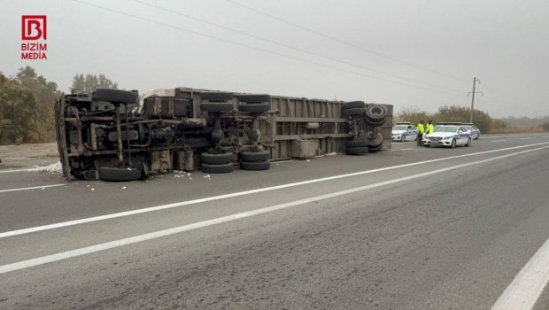 Pambıqla dolu yük avtomobili AŞIB - FOTO