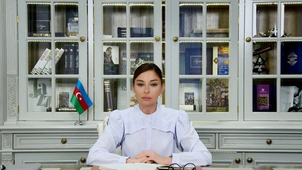 Mehriban Əliyevadan Konstitusiya Günü ilə bağlı paylaşım – FOTO