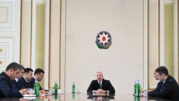 Prezident: "Bəzi məmurlar ancaq öz ciblərini güdərək qanunsuz varlanmaya üstünlük verirlər"