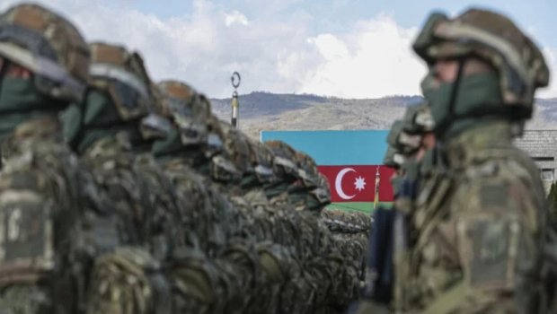 Bu şəxslərin həqiqi hərbi xidmət müddəti 6 ay AZALDILIR