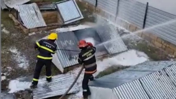 Şəmkirdə yanacaqdoldurma məntəqəsində yanğın oldu - VİDEO