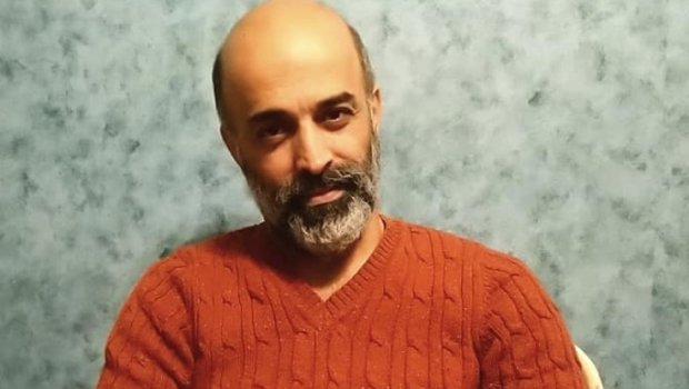 "Aktyorları səhnəyə çıxmağa qoymadılar"