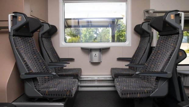 ADY qatarlarda başqaları üçün yer saxlayan sərnişinlərə MÜRACİƏT ETDİ