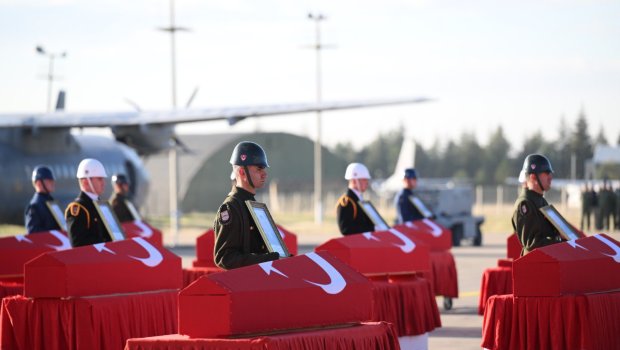 Təyyarə qəzasında şəhid olan hərbçilərlə vida mərasimi keçirilir – VİDEO