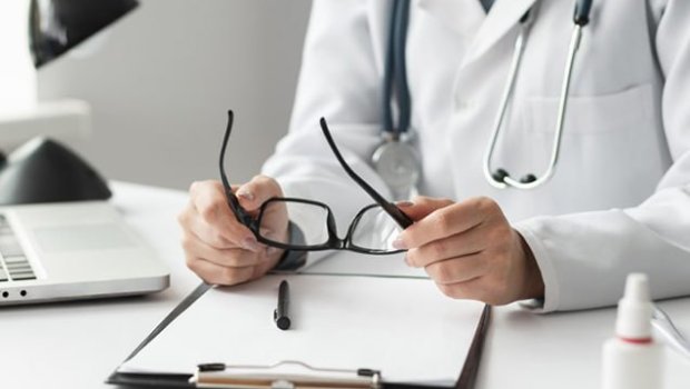 Xidmətə yararsız gənci əsgərliyə göndərən – 2 həkim cəzalandırıldı