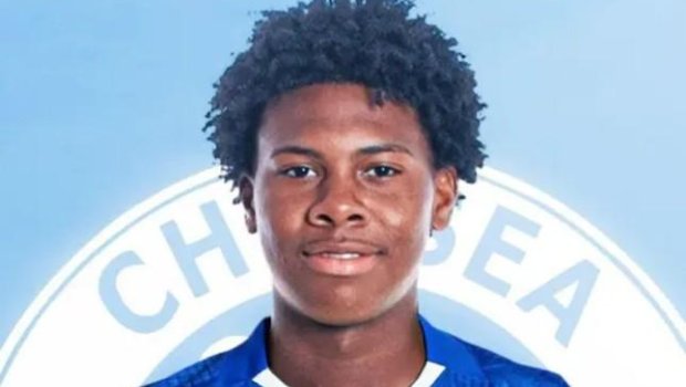 "Çelsi" 16 yaşlı futbolçu ilə RAZILAŞDI