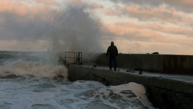 Britaniyada fövqəladə vəziyyət ELAN EDİLDİ - FOTO