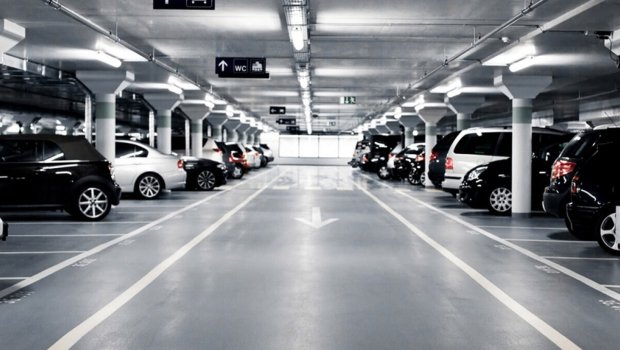 Bakıda bəzi parkinqlərdə ödəmə sistemi ÇÖKDÜ - VİDEO