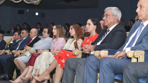 Akademik Musiqili Teatrda “Gülçöhrə və Əsgər” tamaşasının premyerası oldu - FOTO