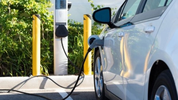 Elektrik avtomobili olan şəxslərin DİQQƏTİNƏ