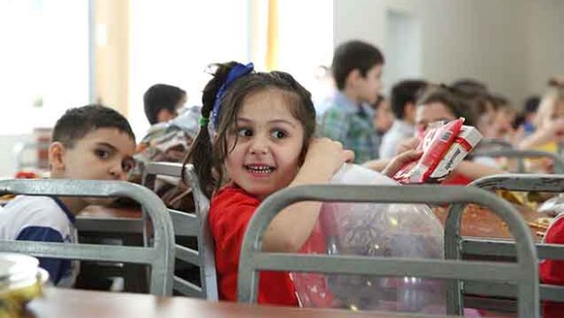 Uşaq evlərində məskunlaşanların sayı azaldı – RƏSMİ