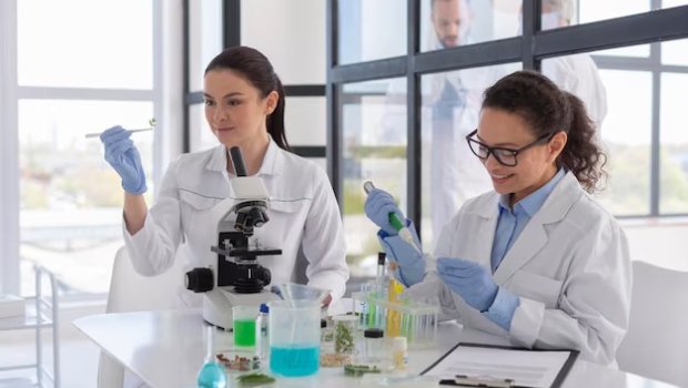 Alimlərin KƏŞFİ: Yaraların sağalmasını sürətləndirən yeni biogel