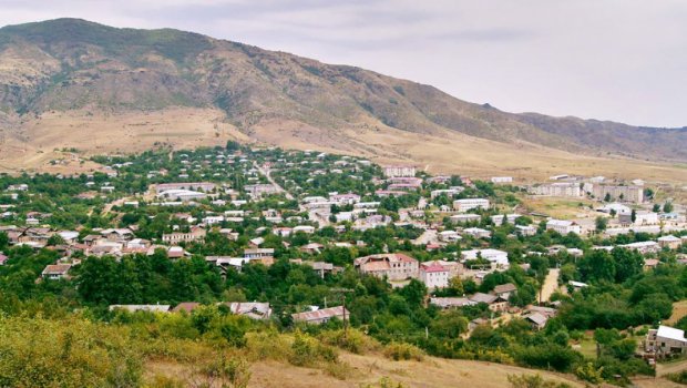 Hadrut qəsəbəsinə 17 ailə yola salındı &ndash; FOTO