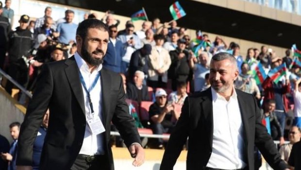 Rəşad Sadıqovun Qurban Qurbanovla illər əvvəl çəkilmiş FOTOSU