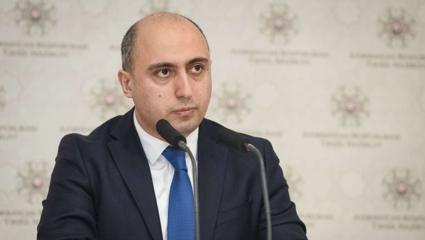 &ldquo;Müəllimlərin növbəti sertifikatlaşmada iştirakı üçün motivasiya olmalıdır&rdquo; - Emin Əmrullayev