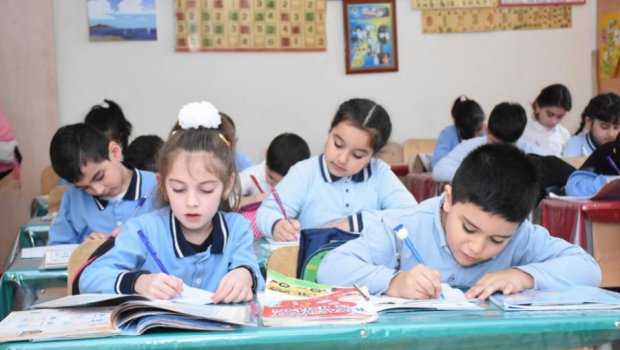 Şagird sıxlığı az olan məktəblərin sayı AÇIQLANDI