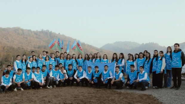 Prezidentin qızları və gəlini Lənkəranda ekoloji aksiyalarda &ndash; FOTO