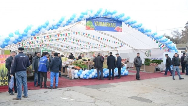 Yeni il ərəfəsində paytaxtda bayram yarmarkaları təşkil olunacaq? - RƏSMİ AÇIQLAMA