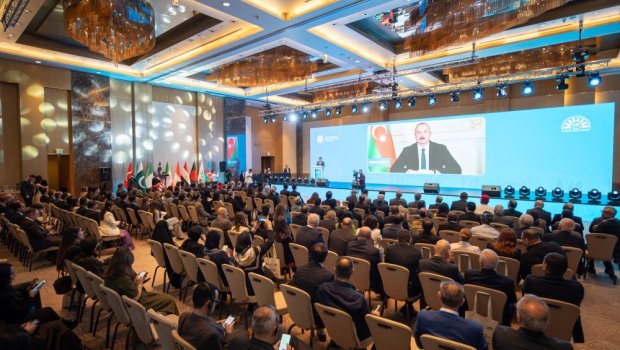 D-8 Media Forumu belə yadda qaldı – FOTOLAR