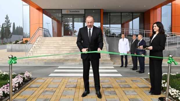 İlham Əliyev dərman istehsalı müəssisəsinin açılışında - FOTO