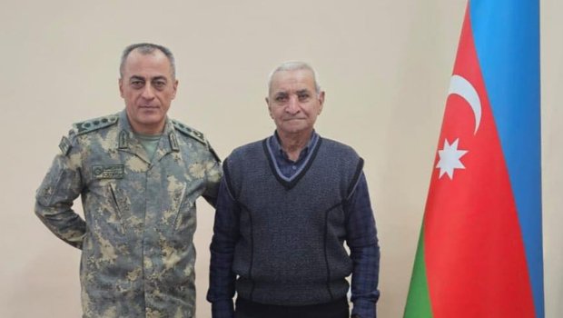 Hikmət Mirzəyev əfsanəvi kəşfiyyatçının atası ilə görüşdü - FOTO