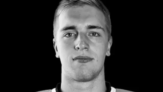 Rusiyalı hokkeyçi 24 yaşında öldü