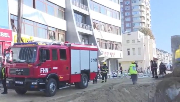 SON DƏQİQƏ! Bakıda ofis binasında partlayış: 7 nəfər xəsarət aldı - VİDEO