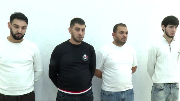 Onlayn qumar və kazino oyunları təşkil edən daha iki dəstə tutuldu – VİDEO