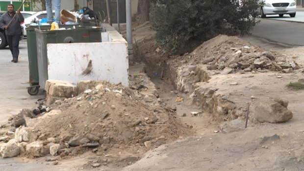 Bu ərazidə uşaq meydançasının yerində bina tikiləcək? - VİDEO