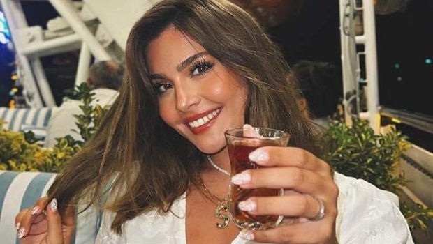 Suada Hacızadənin Van Dammın oğlu ilə yeni FOTOSU