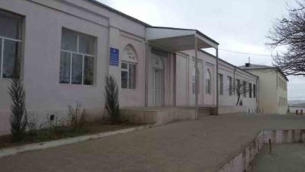 Masazırda 1-ci sinif şagirdi məktəbin həyətində dünyasını dəyişdi