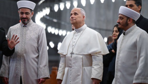 Roma Papası Sultanəhməd məscidini ziyarət etdi – FOTO/VİDEO