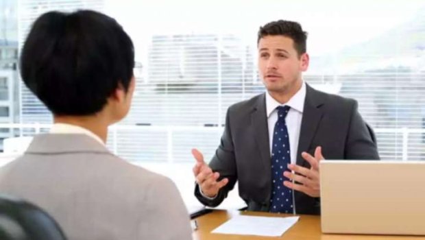 İş müsahibəsində bunu edənlər cərimələnir