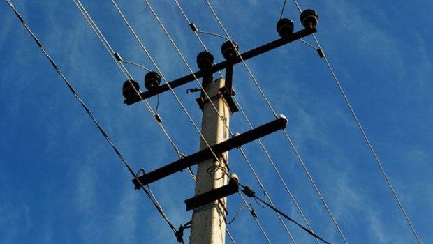 Quba və Qusarı işıqsız qoyan kişi dirəkdən DÜŞÜRÜLDÜ