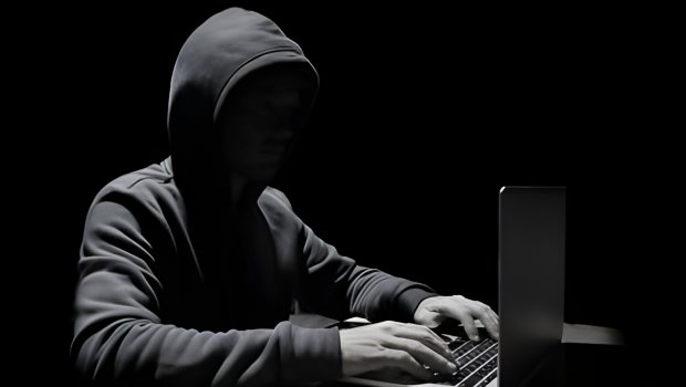 Bakıda yeniyetməni döyüb videoya çəkərək şantaj etdi