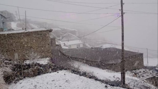 Xınalığa qar yağır - ÖZƏL/VİDEO