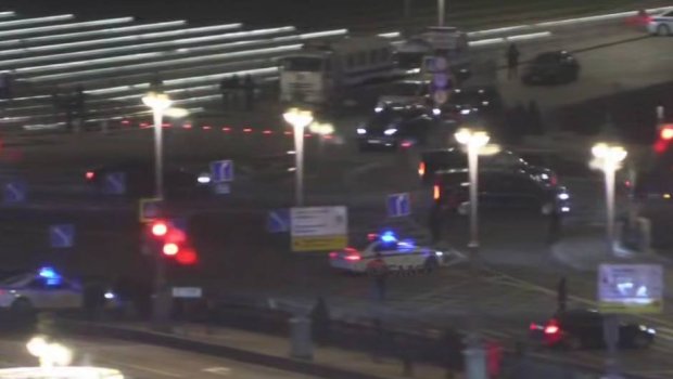 Putinin korteci Kremlə çatdı, ABŞ nümayəndə heyəti ilə görüş keçiriləcək - VİDEO