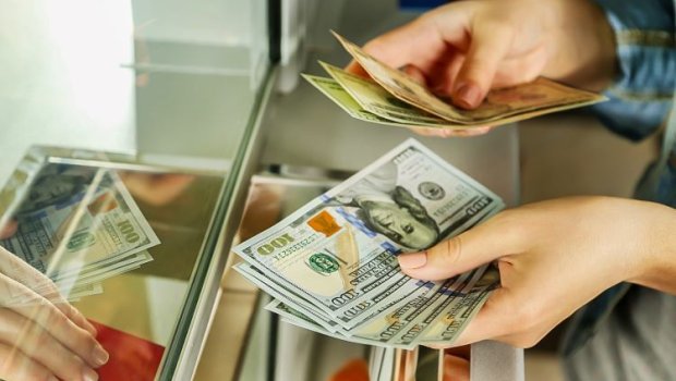 Azərbaycanda əhali bu il nə qədər pul XƏRCLƏYİB?