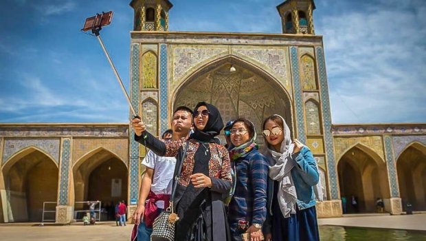 &ldquo;İranda foto çəkdirməyin&rdquo; - Rusiyadan XƏBƏRDARLIQ