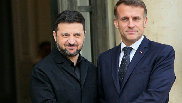 Makron Zelenski ilə Ukrayna münaqişəsini müzakirə etdi