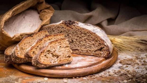 Marketlərdə &ldquo;qara çörək&rdquo; TƏLƏSİ &ndash; Çovdar unu əvəzinə rəngləndiricidən İSTİFADƏ OLUNUR