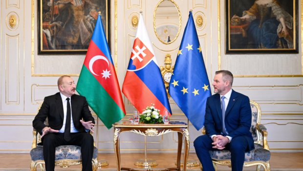 İlham Əliyevin Slovakiya Prezidenti ilə təkbətək görüşü olub - FOTO/VİDEO