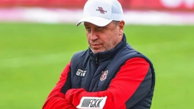 &ldquo;Neftçi&rdquo;yə yeni baş məşqçi təyin olundu &ndash; FOTO