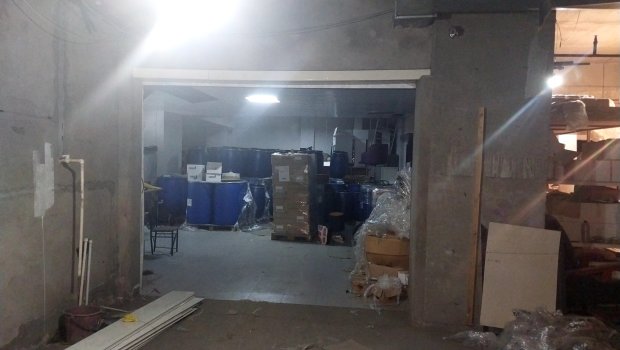 Bakıda kosmetoloji vasitələrin satışı anbarının fəaliyyəti DAYANDIRILDI &ndash; FOTO/VİDEO