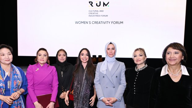 Leyla Əliyeva Qadınların Yaradıcı Forumunda - FOTO