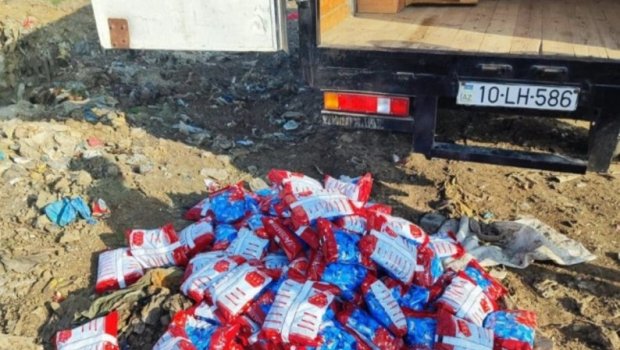 İrandan Azərbaycana idxal edilən konfet məhv edildi &ndash; FOTO