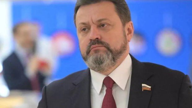 Ukraynanın eks-deputatı Rusiya Qəhrəmanı oldu