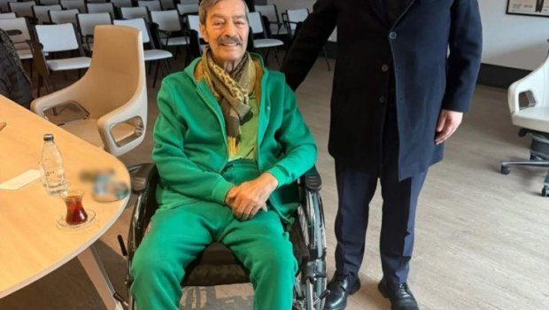 Kadir İnanır əlil arabasında görüntüləndi - FOTO