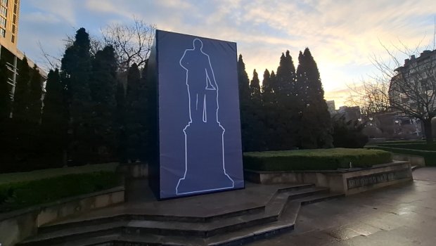 Kiyevdə Azərbaycana aid heykəllər Rusiya hücumlarından belə mühafizə olunur – FOTO/VİDEO